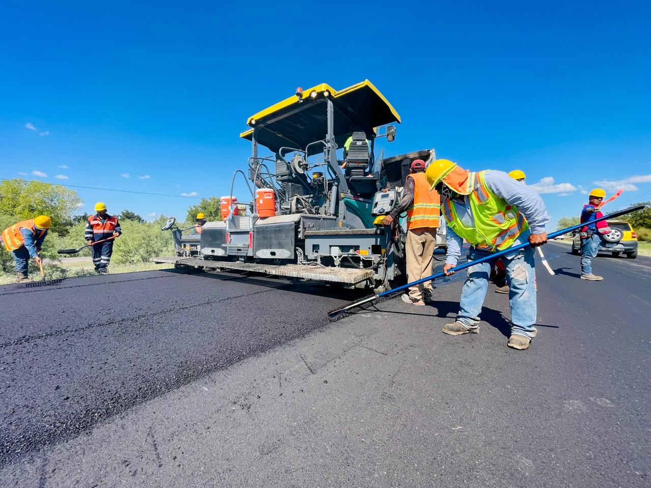 Más de 52 mil habitantes del sureste del Estado se verán beneficiados con una carretera moderna y segura