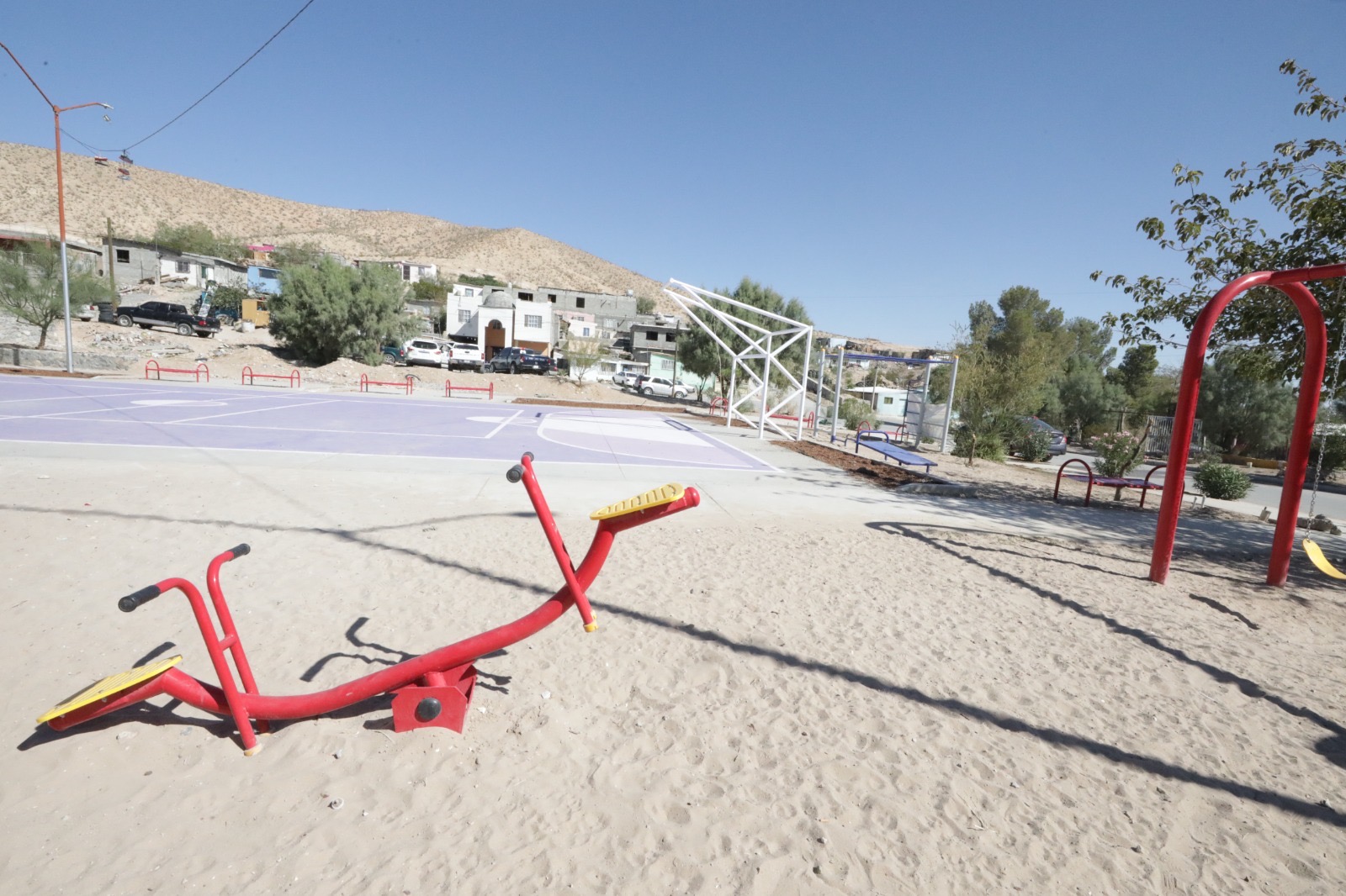 Con Presupuesto Participativo rehabilita Obras Públicas parque en la colonia Anapra