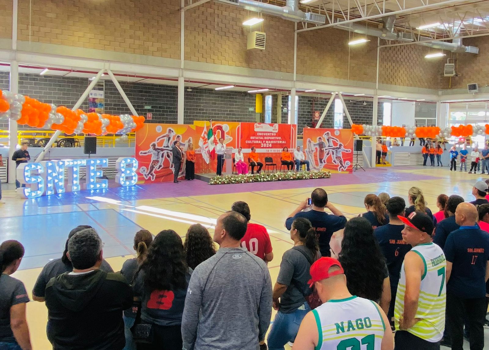 Con la participación de más de 600 deportistas, inaugura la Sección 8 del SNTE su Encuentro Estatal Deportivo y Cultural