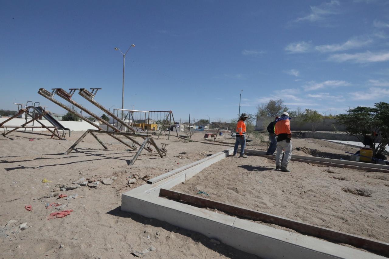 Trabaja Obras Públicas en la rehabilitación de parques