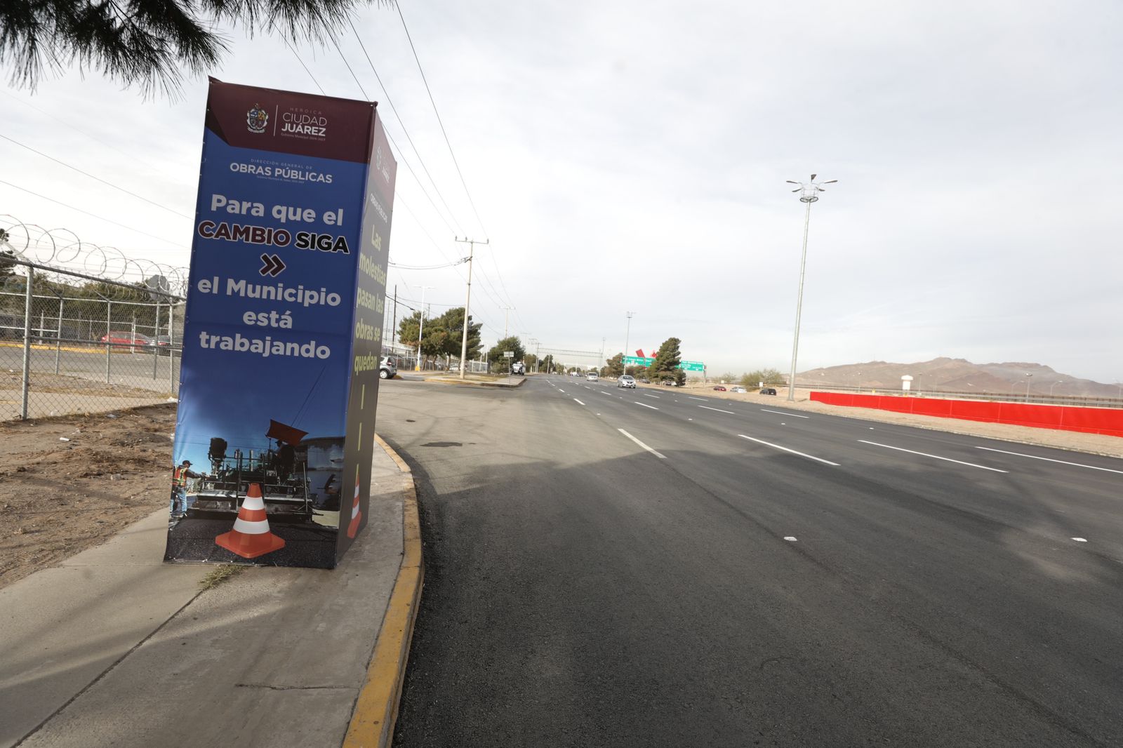 Repavimenta Obras Públicas tramo de la avenida Rafael Pérez Serna