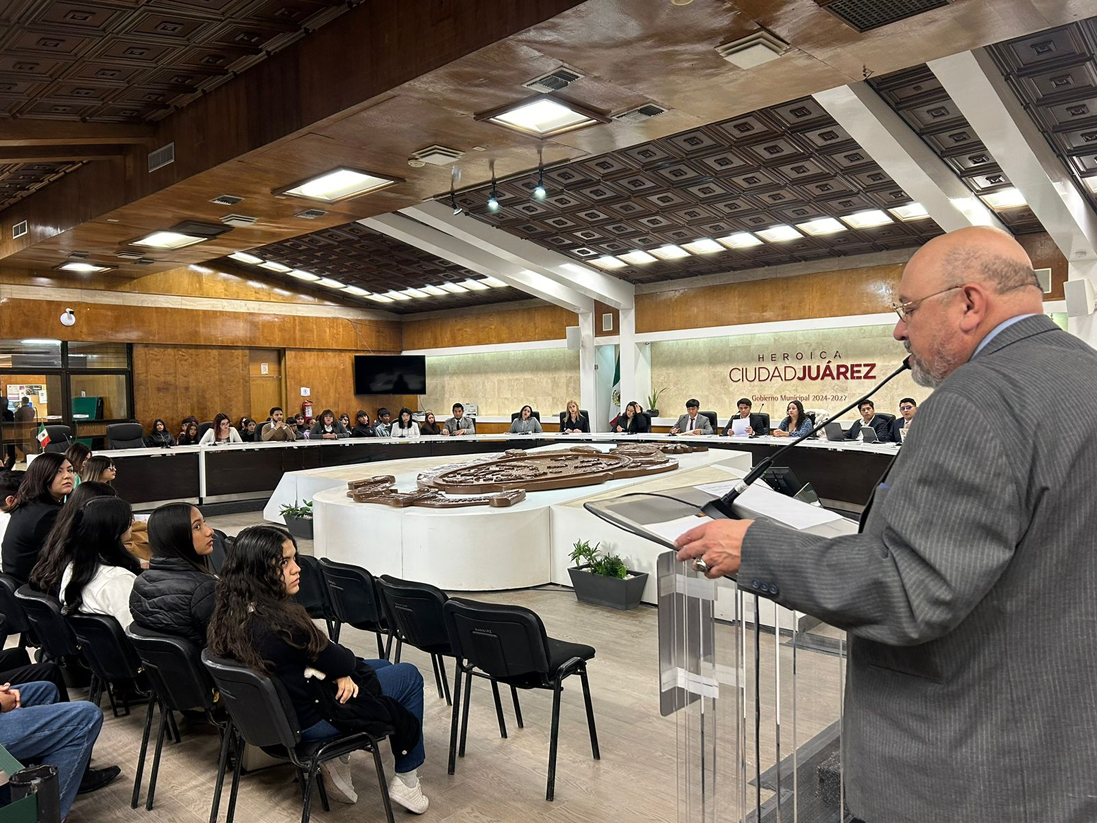 Dan inicio al primer Cabildo Universitario FCPyS de la UACH