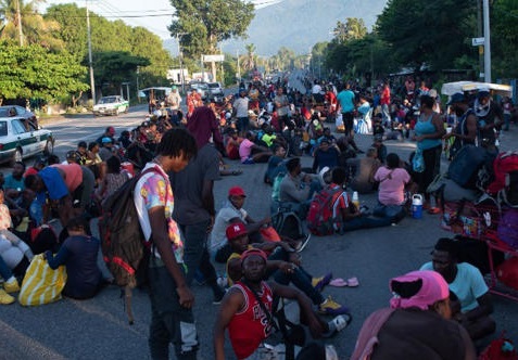 Avanza caravana migrante a Oaxaca