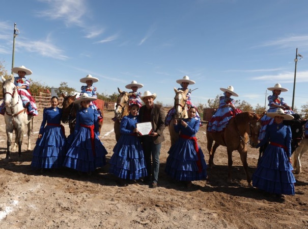 Reconoce alcalde a finalistas del Campeonato Nacional Charro 2024 en Jiménez