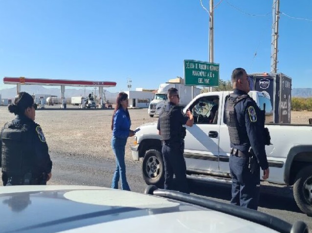 Instalan filtro en la carretera a Juárez para evitar extorsiones y robos contra paisanos