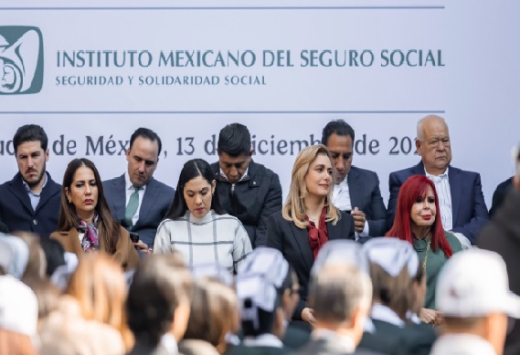 Acudió gobernadora como invitada a la 115 Asamblea General Ordinaria del IMSS