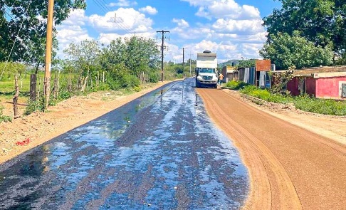 Benefician a más de 900 mil habitantes con obras públicas en 36 municipios