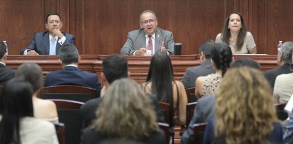 Presenta Rector de la UACH segundo informe de actividades